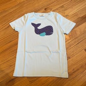 NWOT- Mini Boden tee-size 9-10-light blue with darker blue whale-so nautical!